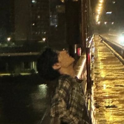 jerukberry_'s profile picture. my heart is full 100% of boo seungkwan 🍊🧡 🍂 and park sunghoon ❄️🩵🦋