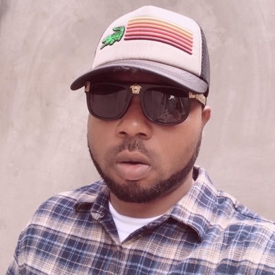 JayPee212's profile picture. June Gemini ♊️     Realist , A Quiet Visionary  ,Honest to a fault , Drawn to calmer environments