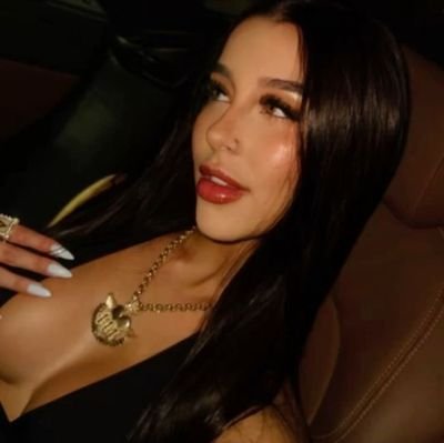 exibecharme's profile picture. 