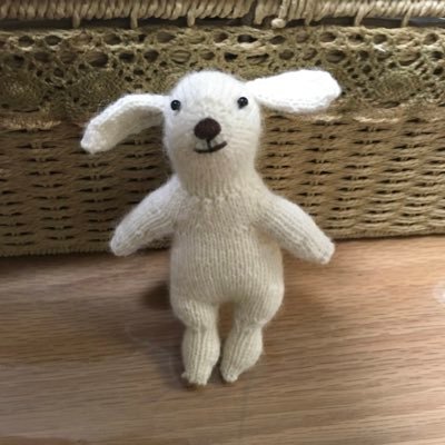 poma_amimono's profile picture. あみものしているぽまです  20↑です  無言フォロー失礼します　編み物以外はアニメとゲームが好きです