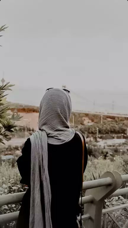 setareh__ahmadi's profile picture. معلم/همیشه باور دارم که همه چی شدنیه