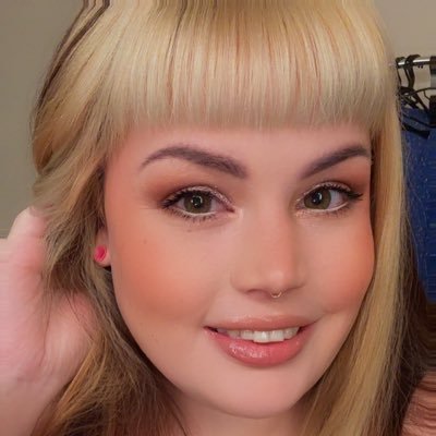 sn0wed_x's profile picture. ◾️she/her ◾️ 🇩🇰 🇺🇸 🖤 RIP Kevin 🖤