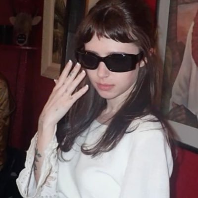 griddleanthe's profile picture. Faggot IRL