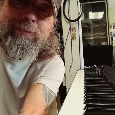 lofst23616's profile picture. 