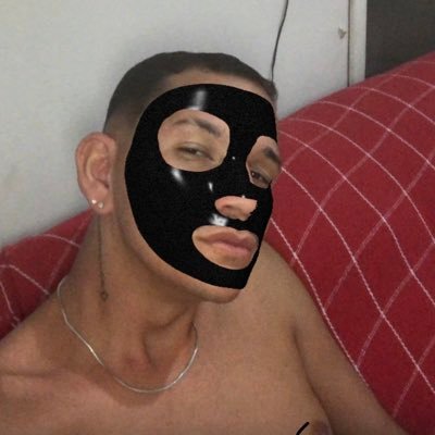 puttodote's profile picture. 