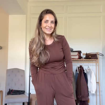 JessicaJamh0mz's profile picture. 