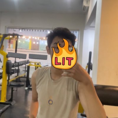 initarooo's profile picture. UNAVAILABLE(T)