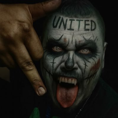 TheChronBomb's profile picture. Mentally ill, Totally Chill 💯 

Horror Fanatic 🩸 Content Creator 🎥
