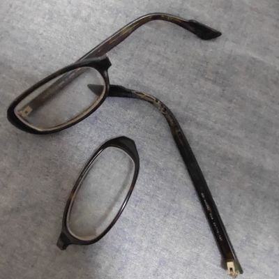 shikitera's profile picture. きちんとした人間になりたいが無理そう。
楽しいことだけして生きていきたい。
酒とかわゆいものが好き。

Ｒ4.5.28 緊急帝王切開にて息子を出産