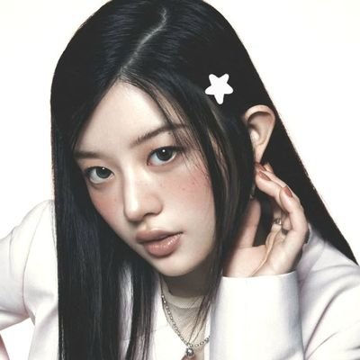 bhludstain's profile picture. Off rodrag since 2024
COMMISSIONS FOR MAKEUP : OPEN!