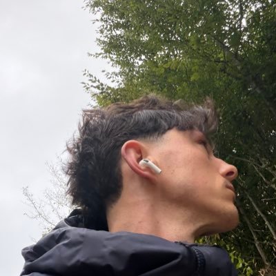 Benshi_11's profile picture. 