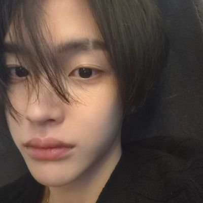 bbinnn3232's profile picture. 너 진짜 잘한다🧡  평삔🙏
