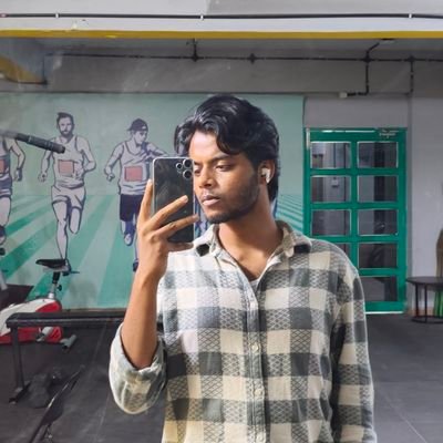 atifzia28's profile picture. Student| Data science aspirant| Poet|
