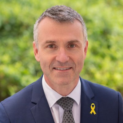 CRoussel92's profile picture. Père de famille, économiste spécialiste innovation/santé. Amoureux de la France, de sa Culture. Pdt Asso Riverains #Courbevoie-Conseiller quartier Référent Sécu