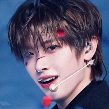닉: 룔,멜로디,링피쳐 /구독계였는데 구독도하고 사담도하고..... / 잡덕 / 혼잣말 많음 / 삘타는 거 위주 / 강우진 쉬에수런 천카이원 모든 중남/ 디엠 알람이 잘 안와요~ㅠㅠ 그래도 최대한 빨리 보려고 합니다!!ㅠ/09