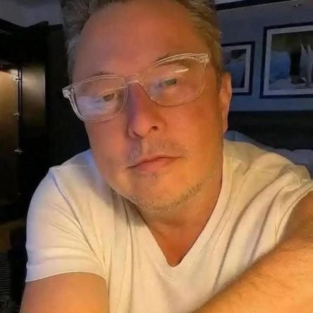Elonxgivaway5's profile picture. 