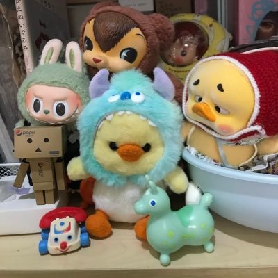 fionalovepalit's profile picture. มนุษย์แม่เลี้ยงลูกเชิงบวก บวกกันฉันท์แม่ลูกกับวัยรุ่น 8 ขวบทุกวัน เป็นนุชของผลิต เป็นแมะของ 4 จิ๋ว #FourEverYouProject เป็นยายยายของน้องเหยิน #6CODE
