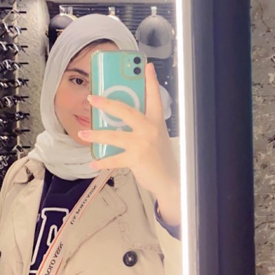 -simple girl with big dreams ✨ Graduated of law (MU)👩🏻‍⚖️.