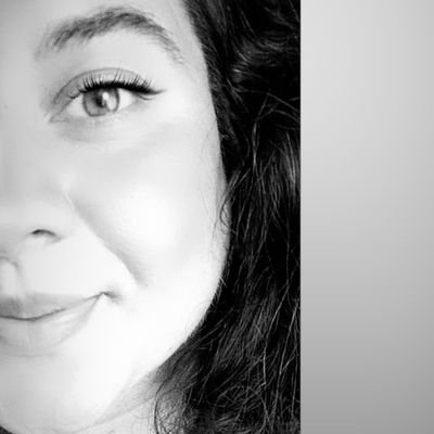 elfyavrusunerde's profile picture. Dağdan döne döne gelen kolalı jelibonu komodo ejderi yemiş