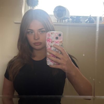 ofgardenthe's profile picture. 