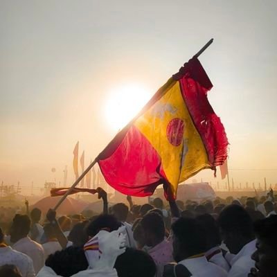 Itz_Saranvj1's profile picture. #Thalapathy  🔥🔥// #TVK 💥//
#RCB ❤️// #Kingkohli 💪 //