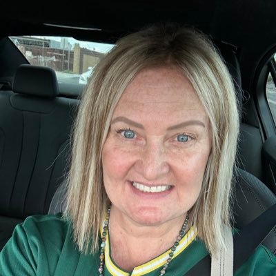 democrat. teacher. dog lover. coffee lover. book lover. yarn lover. candle lover. pumpkin lover. nap lover. soup lover. plant lover. obama lover. peace.