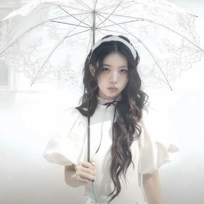 yi_ze77115's profile picture. 