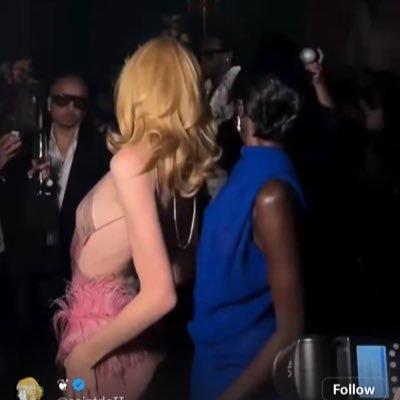 HVGIRL1's profile picture. Extraordinary girl. Music’s number 1 consumer