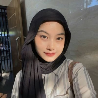 Putri Cantika
