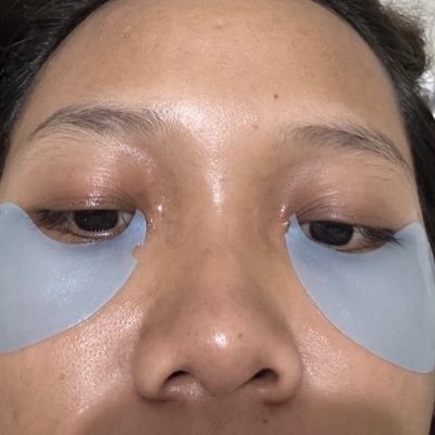 bellabelloww's profile picture. 