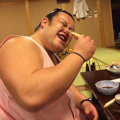 KxtYh69's profile picture. 元力士の椿富士です٩( ᐛ )و❤️  本名は椿井克典でごわす！よろしくお願いします‼︎ 笑 伊勢ヶ濱部屋〜最高！！