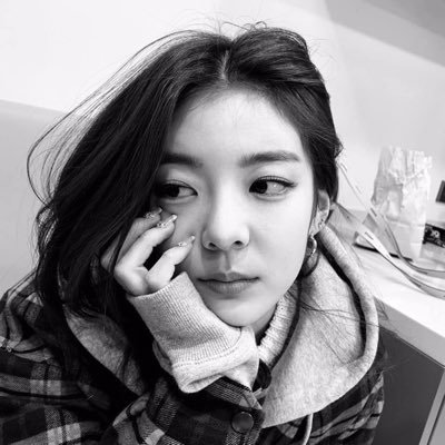 Ferisnotsure's profile picture. yall fucking piss me up, ITZY ON TOP🔝🔝🔝