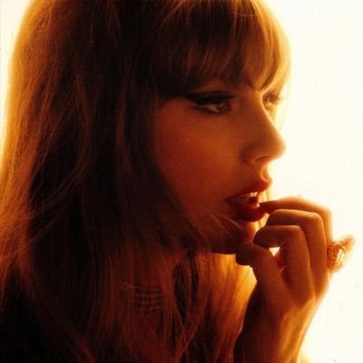 dancingwithtay3's profile picture. This is pretty much just a Taylor account.
And, baby, that’s show business for you. ❤️‍🔥