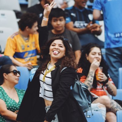 _rbaezkarla's profile picture. Fotógrafa Deportiva || Amante de hablar de fútbol ⚽️🎙️✨