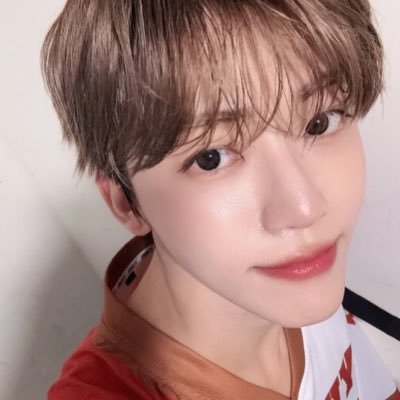 loubyunomin's profile picture. homophobic dni