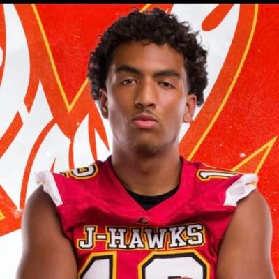 c/o 26 || 6’3 || Rockford Jefferson High School ||Qb/Fs🏈|| Sg/Sf🏀||williamsjaden1013@gmail.com
815-814-3091 
GPA 3.5