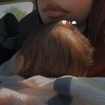 Esraahashem2010's profile picture. 