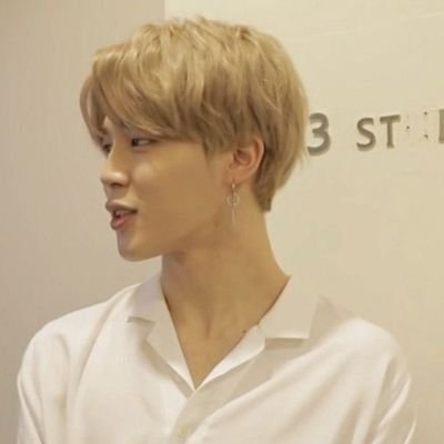 bbangtanistas's profile picture. hilos, info, cuentas premium y más!