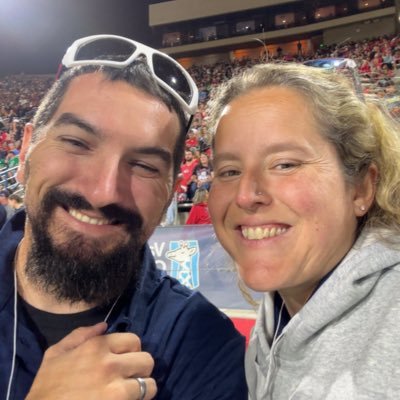 Lac3yfac3's profile picture. Happily married and forever taken