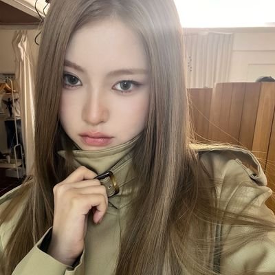 tetasdonobru's profile picture. web namorada do uryu ishida