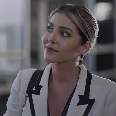 moon_khaje's profile picture. 