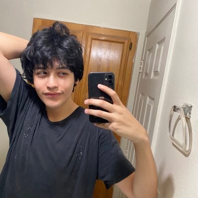 geefuckinggee's profile picture. B.S. CS, USC | current M.S. Stats | future Ph.D. (Robotics) student | meow | pab = ph*t ass bo*ty | proud commiefornian | probably to your left
