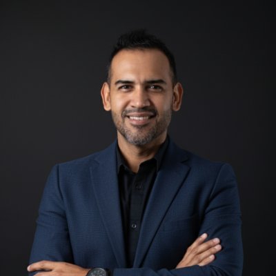 RandyCruzMX's profile picture. Director Comercial en Leadman Capital – CIBRA UNO | +20 años en Marketing, Ventas B2B y Fundrising | Creador de Shark Strategy AI | Speaker & Mentor | Ex-Rappi