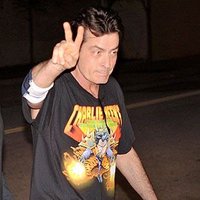 mir(the simps fanpage) (@mirrrwashere) 's Twitter Profile Photo