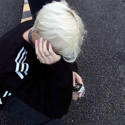 WenxinYan423's profile picture. 三寸光阴一个鑫.
