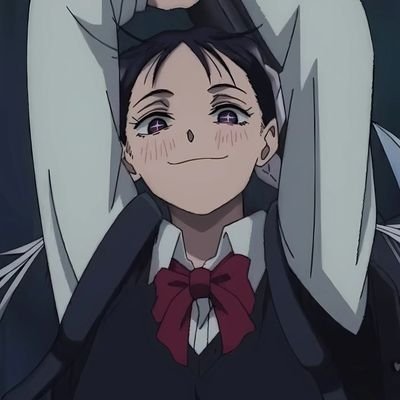 bluelyies's profile picture. 📦 shipping myself to mars ／too many notifications 🛸