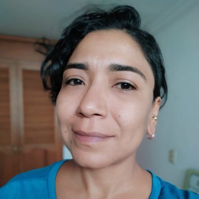 LaCaballero's profile picture. Busco el aire para mantener la llama. Mujer tenaz. Exfeminista. 💜🍃🪔