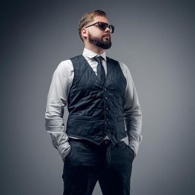 5385_orrrrr's profile picture. Focus on your work.