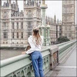 AJunior20646911's profile picture. 