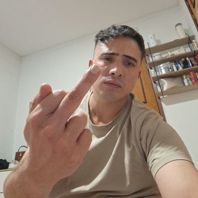 felipe220573's profile picture. Um troglodita
